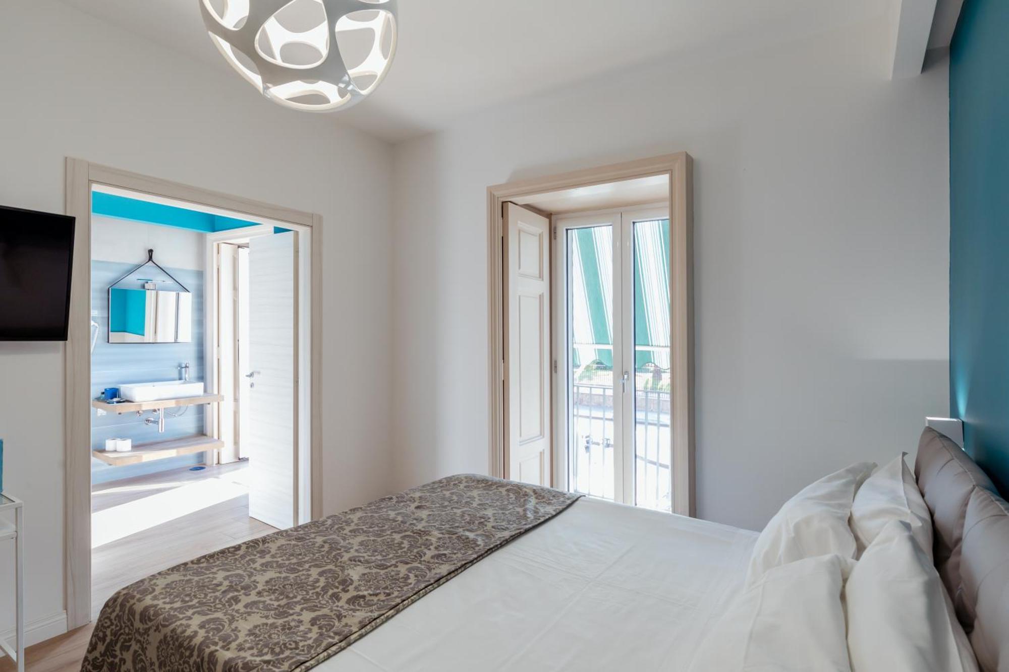 Suite Riviera 84 那不勒斯 外观 照片