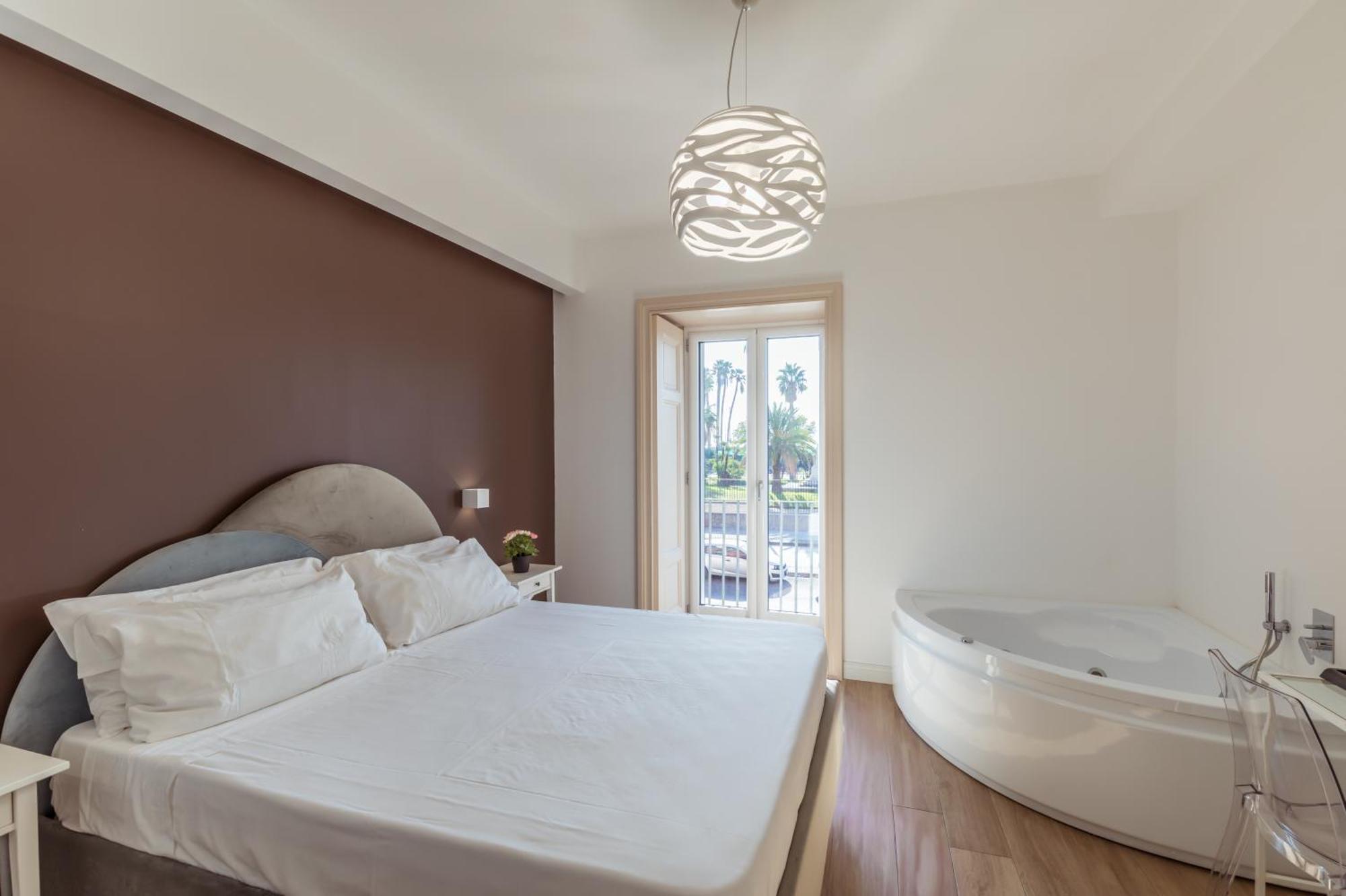 Suite Riviera 84 那不勒斯 外观 照片
