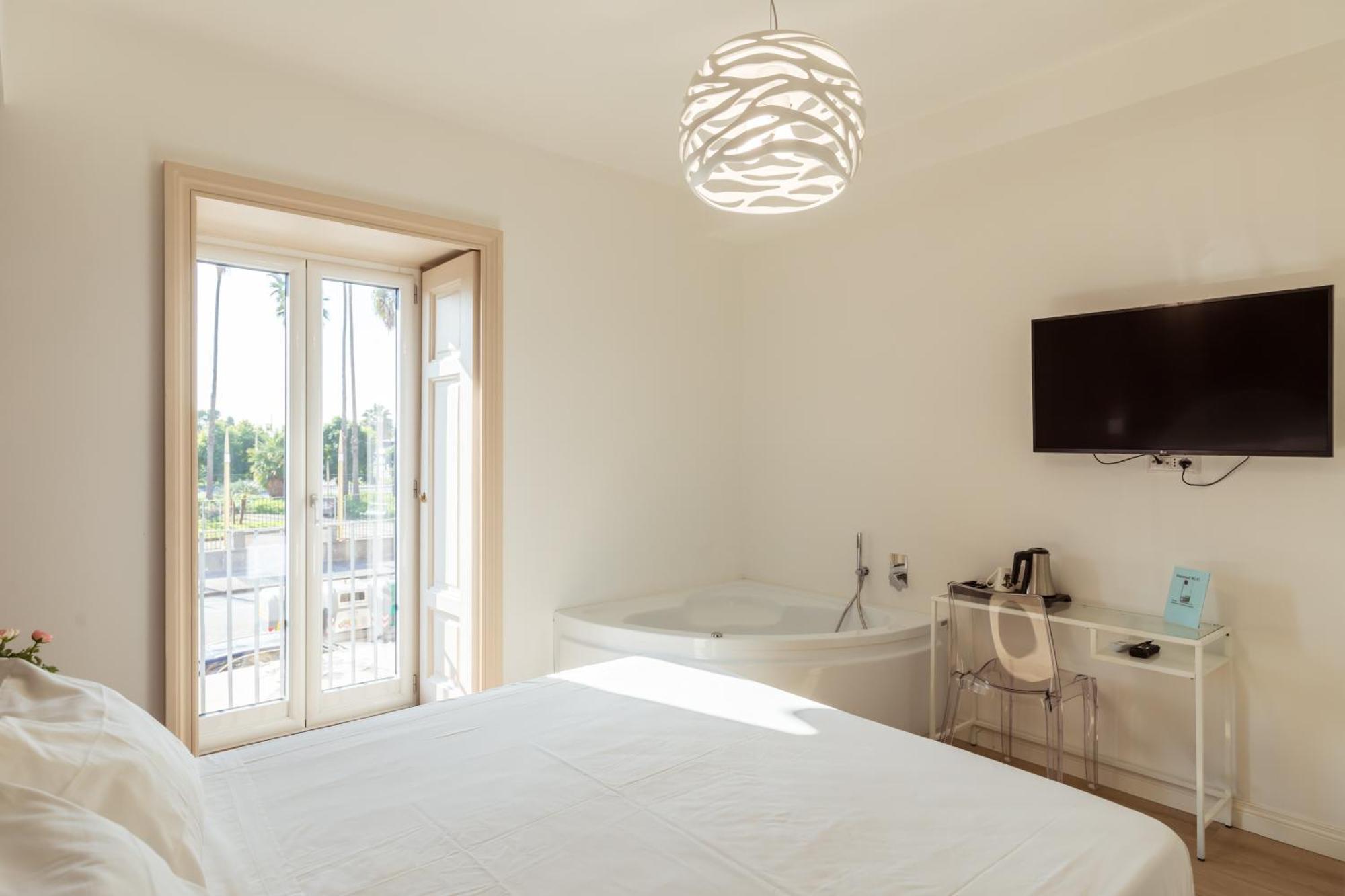 Suite Riviera 84 那不勒斯 外观 照片