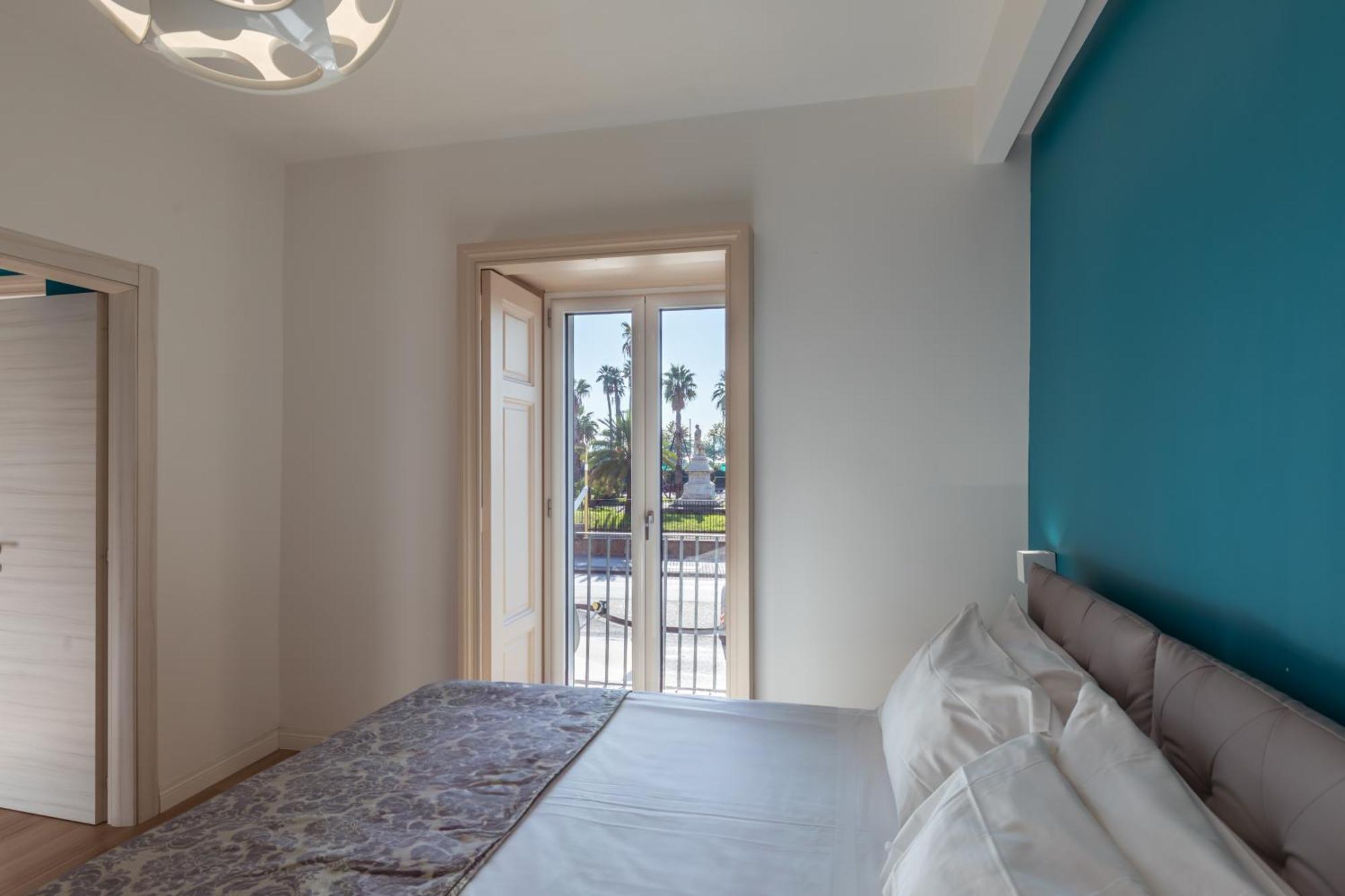 Suite Riviera 84 那不勒斯 外观 照片